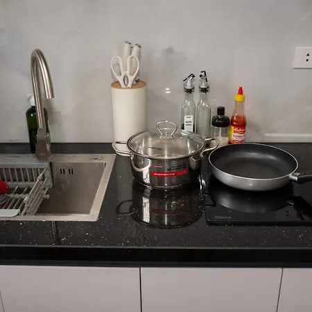 The Little Hanoi - Aesthetic Apartment - West Lake-3